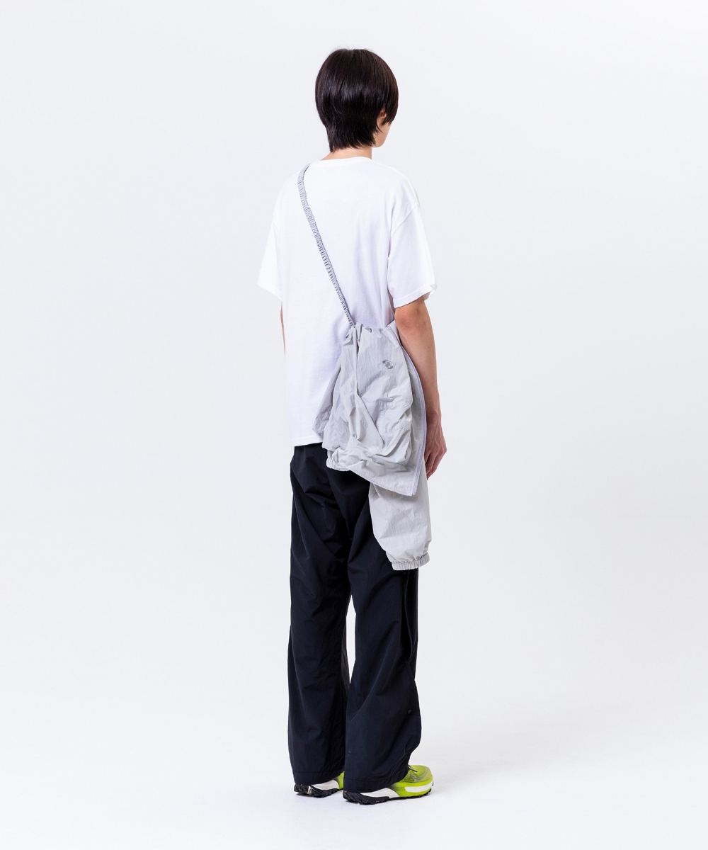 suspenders skirt/pants model image-S4L105