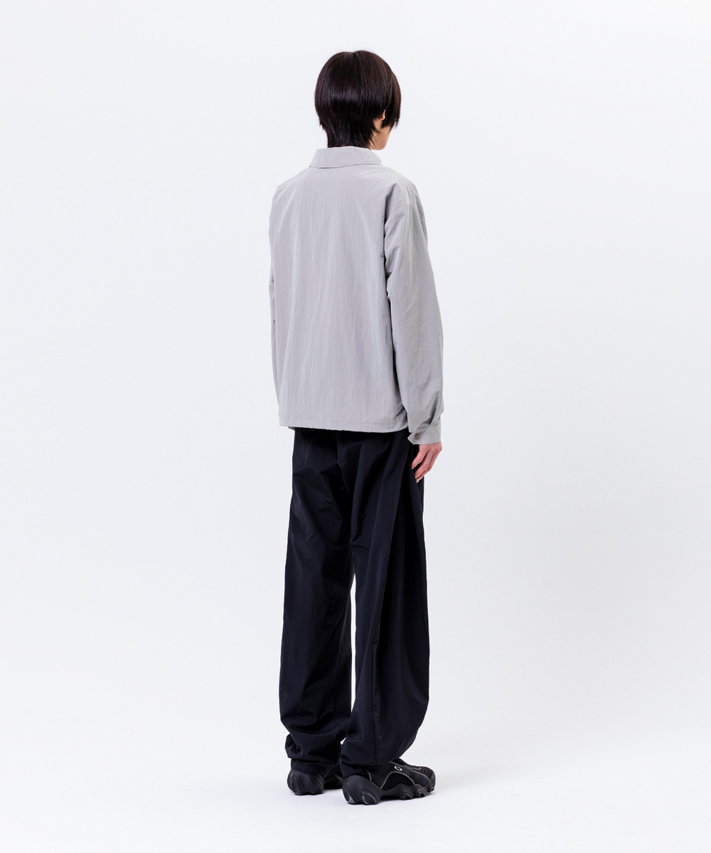suspenders skirt/pants model image-S4L17